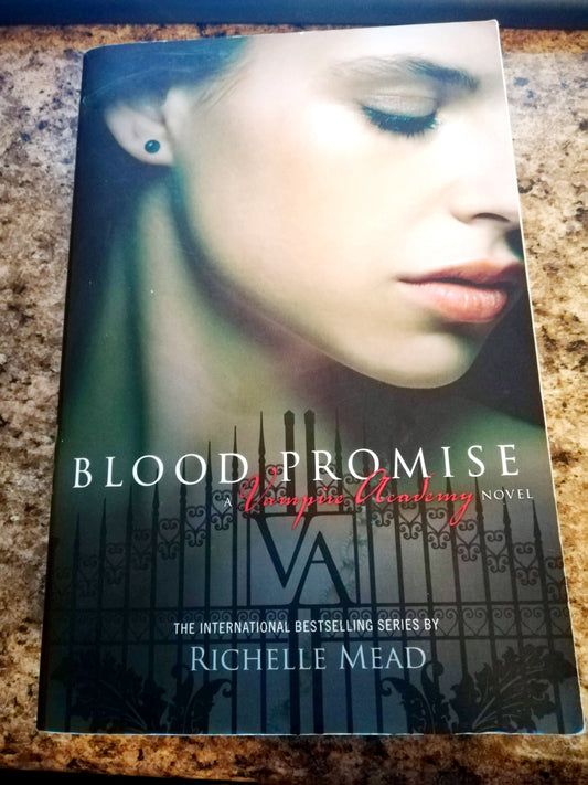 Blood Promise By: Richelle Mead image 0