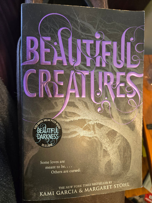 Beautiful Creatures By: Kami Garcia & Margaret Stohl image 0